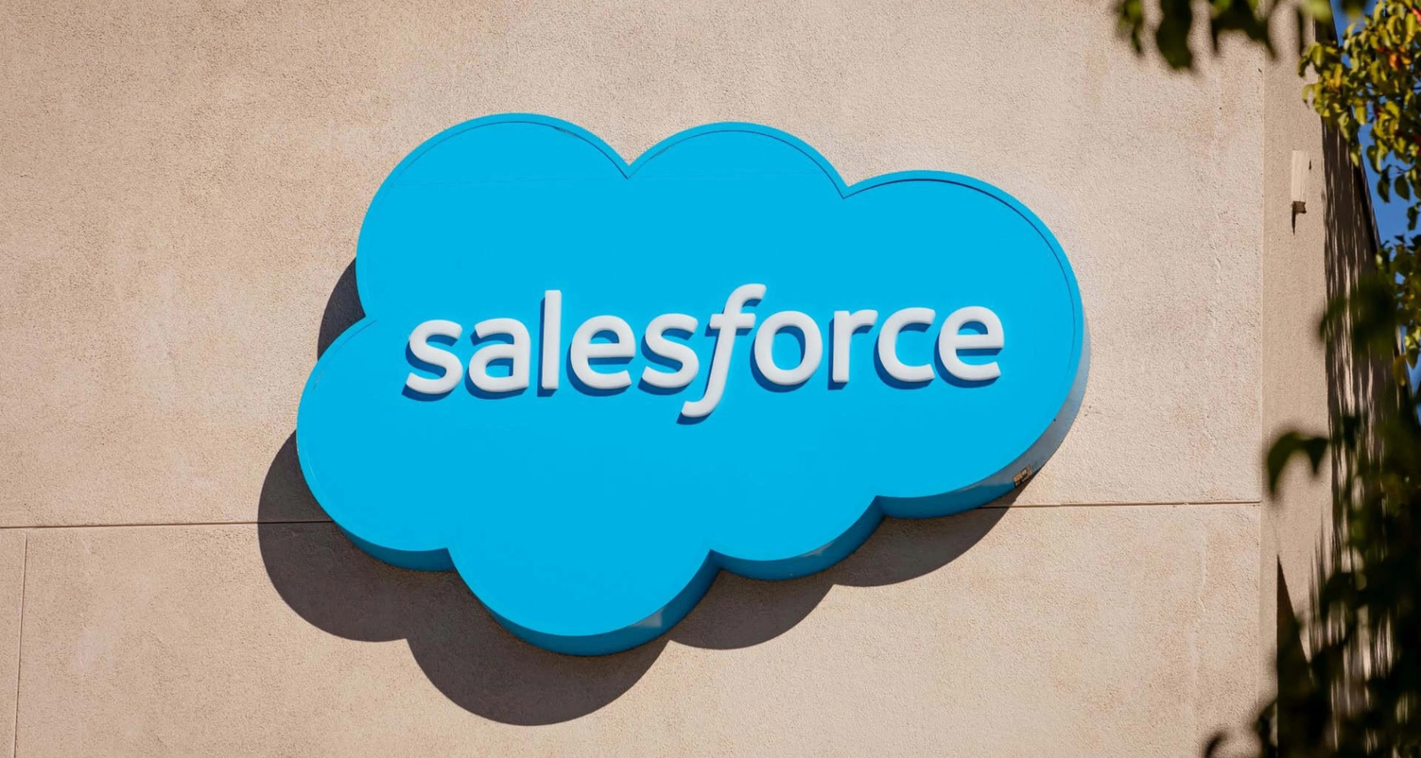 Salesforce CRM avantages et inconvénients pour les entreprises